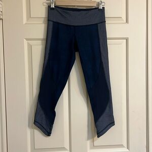 Lulu Lemon Athletica Capris